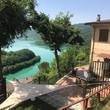 Ma. De House Lago Del Turano Valle Verde Exterior photo